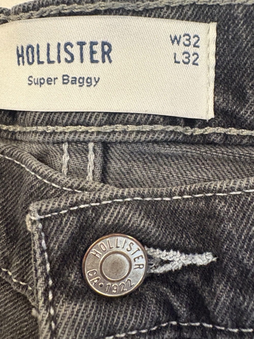 Hollister Super Baggy Black Jeans - Picture 2 of 5